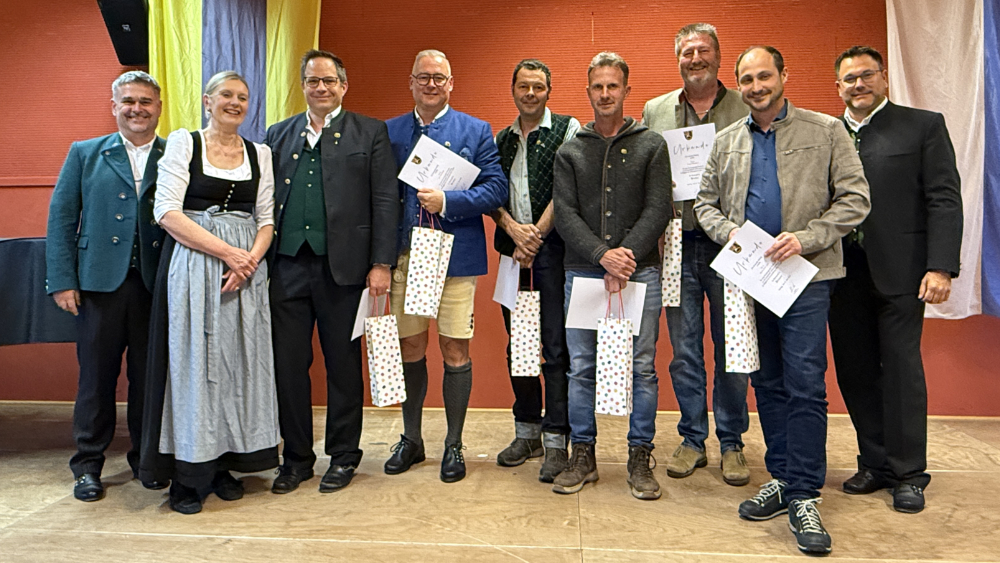 Ehrung ausgeschiedener Gemeinder&auml;te 2026