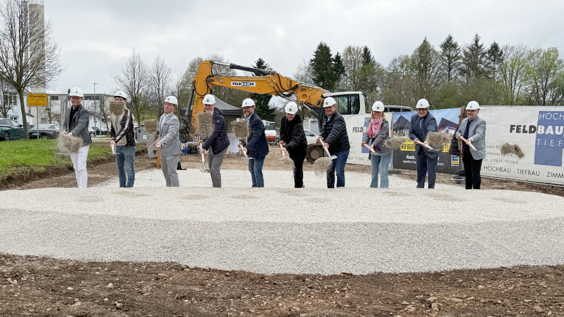 Spatenstich EDEKA, Aldi und dm in Mitterfelden